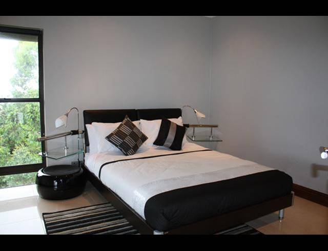 3 BEDROOM TOWNHOUSE TO LET IN ZIMBALI ESTATE